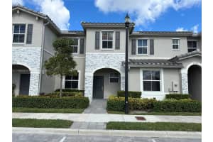 2737 Se 17th St, Homestead