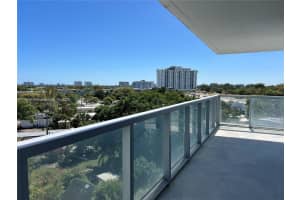 13800 Highland Dr 601, North Miami Beach