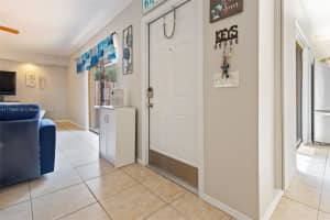 9927 NW 6th Ct, Plantation, FL 33324, Sold 07/17/25