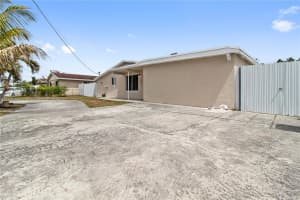 18631 NW 28th Pl, Miami Gardens, FL 33056, Sold 05/16/25