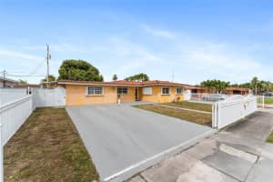 6035 NW 110th St, Hialeah, FL 33012, Sold 04/28/25