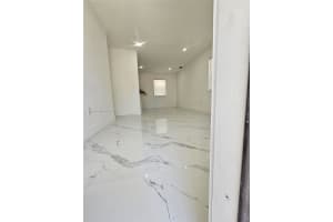 19120 NW 7th Ave, Miami Gardens, FL 33169, Sold 04/30/25