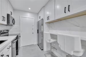 2271 NE 68th St APT 2026, Fort Lauderdale, FL 33308, - MLS#A11766602