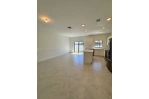 679 W Davis Pkwy, Florida City, FL 33034, Sold 04/29/25