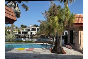 1201 Diplomat Pkwy, Hollywood, FL 33019, Sold 04/15/25