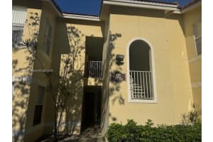 457 Vista Isles Dr, Plantation, FL 33325, Sold 06/20/25