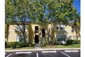 457 Vista Isles Dr, Plantation, FL 33325, Sold 06/20/25