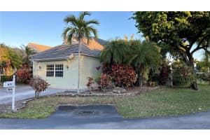 9946 NW 49th Terrace, Doral, FL 33178, Sold 05/15/25
