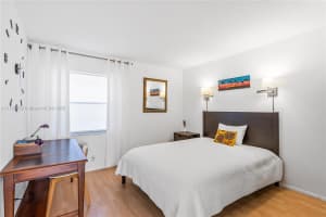2841 Somerset Dr APT 215, Lauderdale Lakes, FL 33311, - MLS#A11766739