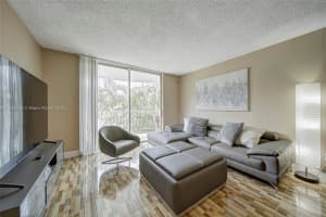 494 NW 165th St APT C205, Miami, FL 33169, - MLS#A11766759