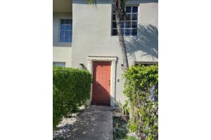 5620 NW 59th St APT 6, Tamarac, FL 33319, Sold 08/29/25