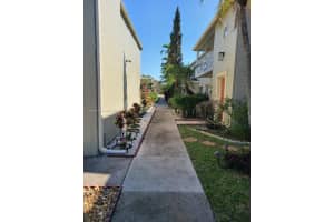 5620 NW 59th St APT 6, Tamarac, FL 33319, Sold 08/29/25