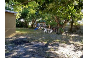 12731 Bunker Dr, Miami, FL 33167, Sold 04/28/25