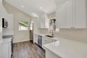 141 Maplecrest Cir, Jupiter, FL 33458, Sold 08/08/25