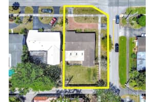 4000 W Park Rd, Hollywood, FL 33021, Sold 05/15/25