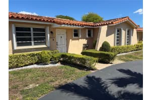 10275 SW 26th Terrace, Miami, FL 33165, Sold 05/05/25