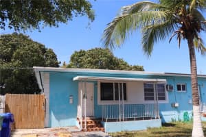 210 NW 19th Ave, Miami, FL 33125, Sold 04/18/25