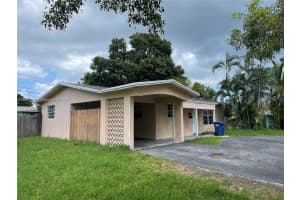 4841 NW 13th Ct, Lauderhill, FL 33313, - MLS#A11767107