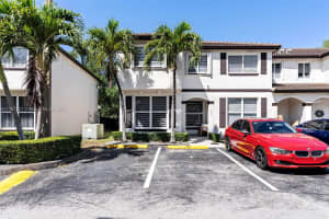 8605 SW 152nd Ave APT 261, Miami, FL 33193, Sold 05/28/25