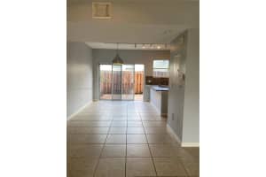 5240 NW 109th Ave APT 5, Doral, FL 33178, Sold 05/01/25