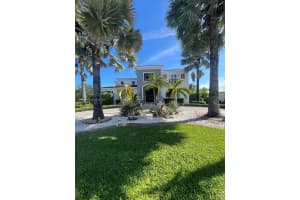12755 Red Road, Coral Gables