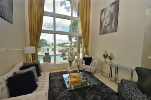 16232 Nw 79th Ave Miami Lakes, FL 33016 - Off Market