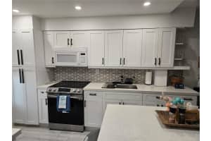 1550 NE 191st St APT 107, Miami, FL 33179, Sold 06/16/25