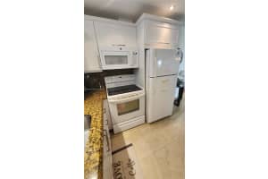 120 Lyndhurst F #120, Deerfield Beach, FL 33442, Sold 05/16/25