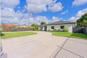9463 SW 35th St, Miami, FL 33165, - MLS#A11767327