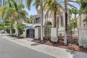 821 SE 2nd Ct, Fort Lauderdale, FL 33301, - MLS#A11767391