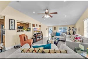 3645 SW 97th Ave, Miami, FL 33165, - MLS#A11767417