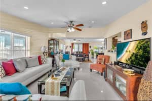 3645 SW 97th Ave, Miami, FL 33165, - MLS#A11767417