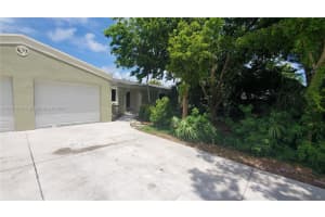 9345 SW 176th St, Palmetto Bay, FL 33157, Sold 06/18/25