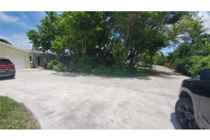 9345 SW 176th St, Palmetto Bay, FL 33157, Sold 06/18/25