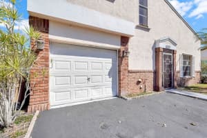 14621 S Beckley Square, Davie, FL 33325, Sold 05/07/25