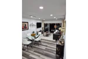 5773 Washington St J21 Hollywood, FL 33023 - MLS#A11767455