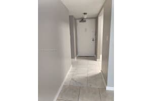 16465 NE 22nd Ave APT 114, North Miami Beach, FL 33160, - MLS#A11767471