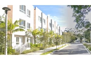 2505 Ne 193rd St 4213, Miami
