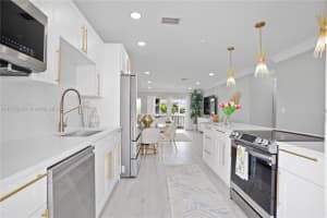 222 N Federal Hwy APT 207, Deerfield Beach, FL 33441, - MLS#A11767513