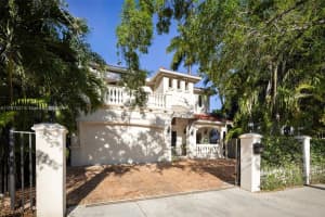 3120 Virginia St 3120, Miami