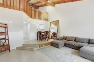 8025 SW 21st Pl, Davie, FL 33324, Sold 05/23/25