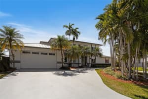 9880 Sw 148th Ter, Miami