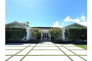 8200 Sw 62nd Ave, Miami