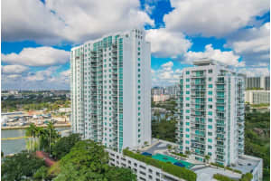 1861 Nw S River Dr 1803, Miami
