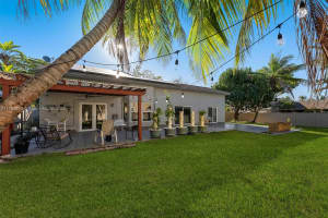 621 Lexington Ave, Davie, FL 33325, Sold 06/02/25