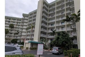 2334 S Cypress Bend Dr 602, Pompano Beach