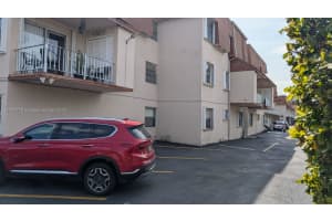 1560 W 46th St APT 105, Hialeah, FL 33012, Sold 05/23/25