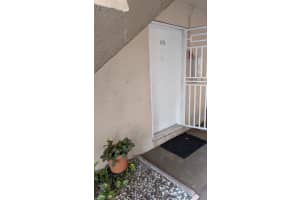 1560 W 46th St APT 105, Hialeah, FL 33012, Sold 05/23/25