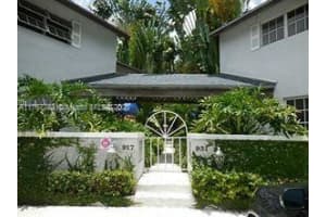 917 SE 13th St #1, Fort Lauderdale, FL 33316, Sold 05/15/25