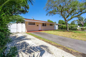 6441 Allen St, Hollywood, FL 33024, - MLS#A11767783